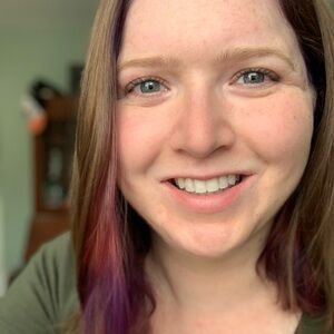 Meet your Posher, Liz